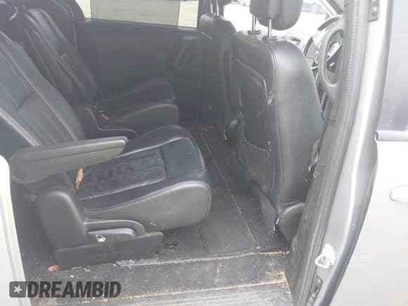 2019 Dodge Grand Caravan GT с VIN 2C4RDGEG5KR769533, выставлен на аукционе IAAI как лот 43071105 с пробегом 133 119 миль миль и . История ставок и продаж доступна на DreamBid. Изображение 8.