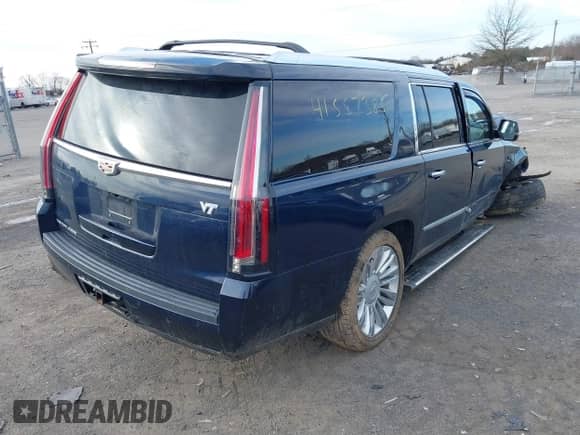 2018 Cadillac Escalade ESV Platinum с VIN 1GYS4KKJ9JR177412, выставлен на аукционе IAAI как лот 41587385 с пробегом 101 722 миль миль и . История ставок и продаж доступна на DreamBid. Изображение 4.