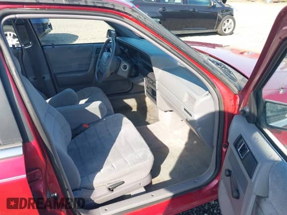 1993 Dodge Spirit with VIN 1B3XA4632PF677192, listed as a IAAI auction lot 42157260 with 100,979 mi miles and . Bid and sale history available at DreamBid. Image 5.