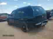 2005 Cadillac Escalade with VIN 1GYEK63N65R143560, listed as a Copart auction lot 67456325 with 186,480 mi miles and Clean title. Bid and sale history available at DreamBid. Image 2.