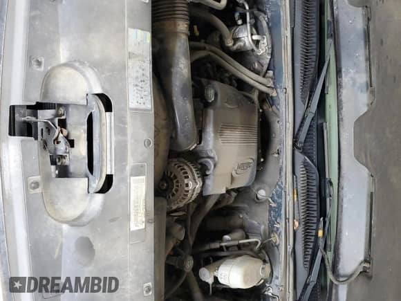 2005 Chevrolet Silverado 2500HD z VIN 1GCHK24G05E325497, wystawiony jako Copart lot #75963434 z przebiegiem 147 222 mil mil oraz Szkoda całkowita • Salvage title. Historia ofert i sprzedaży dostępna na DreamBid. Obrazek 11.