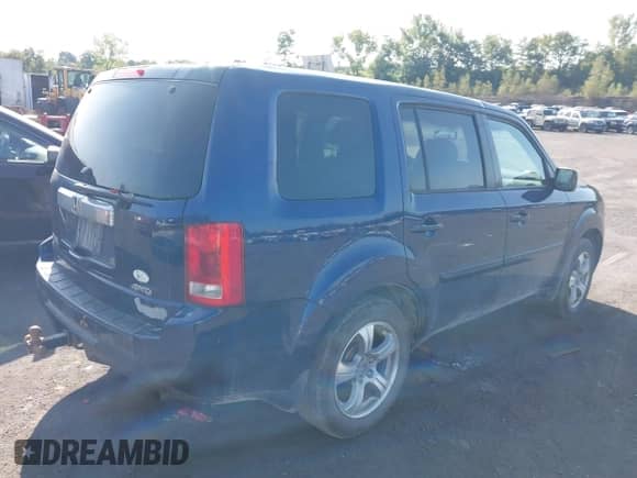 2013 Honda Pilot EX-L with VIN 5FNYF4H57DB072300, listed as a IAAI auction lot 43171820 with 211,591 mi miles and . Bid and sale history available at DreamBid. Image 4.