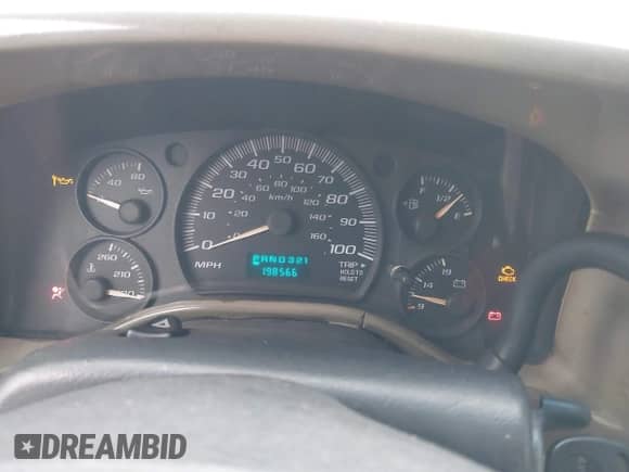 2003 Chevrolet Express Cargo YF7 Upfitter z VIN 1GBFG15T431237706, wystawiony jako IAAI lot #38581131 z przebiegiem 198 566 mil mil oraz . Historia ofert i sprzedaży dostępna na DreamBid. Obrazek 7.
