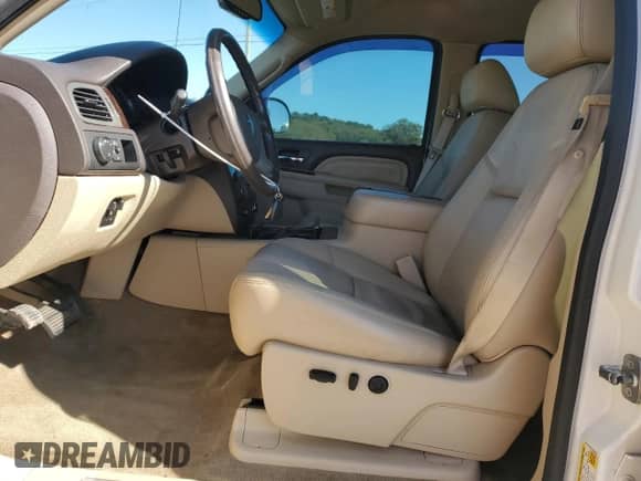 2012 GMC Sierra 1500 Denali with VIN 3GTP1XE2XCG236069, listed as a Copart auction lot 76631704 with 216,877 mi miles and Salvage title. Bid and sale history available at DreamBid. Image 7.