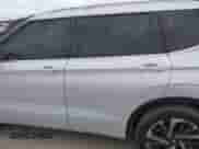 2024 Mitsubishi Outlander SEL with VIN JA4J3WA88RZ057293, listed as a IAAI auction lot 42035645 with 14,470 mi miles and . Bid and sale history available at DreamBid. Image 14.