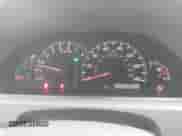 2005 Toyota Camry XLE z VIN 4T1BE32K05U593414, wystawiony jako IAAI lot #43512055 z przebiegiem 268 900 mil mil oraz . Historia ofert i sprzedaży dostępna na DreamBid. Obrazek 7.