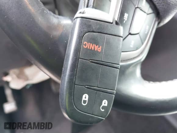 2018 Jeep Grand Cherokee Laredo z VIN 1C4RJEAG7JC450922, wystawiony jako IAAI lot #41169294 z przebiegiem 158 689 mil mil oraz . Historia ofert i sprzedaży dostępna na DreamBid. Obrazek 11.