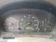 1998 Honda Accord LX z VIN 1HGCG5644WA034883, wystawiony jako Copart lot #81630735 z przebiegiem 273 354 mil mil oraz Czysty tytuł • Clean title. Historia ofert i sprzedaży dostępna na DreamBid. Obrazek 9.