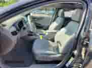 2017 Chevrolet Malibu LT с VIN 1G1ZE5ST6HF104801, выставлен на аукционе Copart как лот 62050985 с пробегом 135 518 миль миль и Списание • Salvage title. История ставок и продаж доступна на DreamBid. Изображение 7.