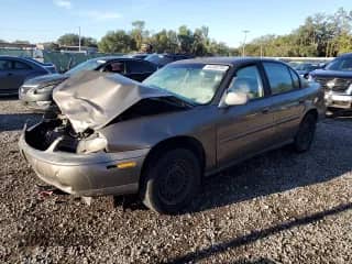 2002 Chevrolet Malibu с VIN 1G1ND52J52M558363, выставлен на аукционе Copart как лот 84340755 с пробегом 156 923 миль миль и Списание • Salvage title. История ставок и продаж доступна на DreamBid. Изображение 1.