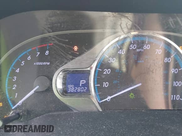 2012 Toyota Sienna XLE with VIN 5TDYK3DC4CS231407, listed as a IAAI auction lot 43531271 with 382,802 mi miles and . Bid and sale history available at DreamBid. Image 7.