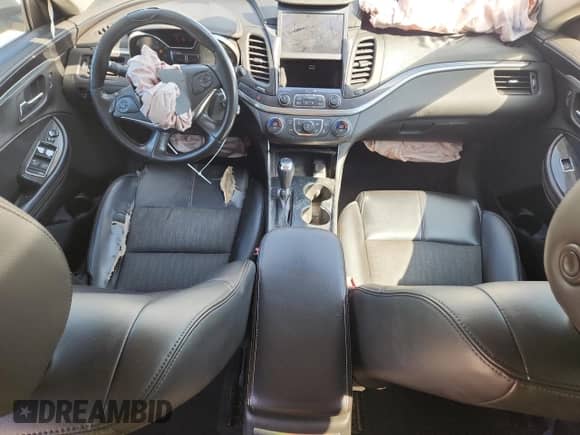 2017 Chevrolet Impala LT with VIN 2G1105S3XH9157604, listed as a Copart auction lot 71646215 with 229,761 mi miles and Salvage title. Bid and sale history available at DreamBid. Image 8.