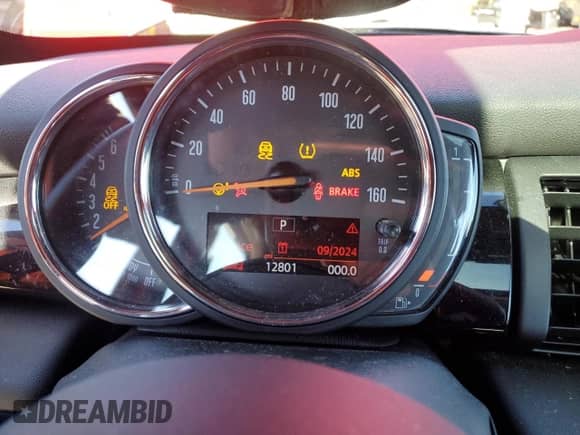 2020 MINI Hardtop Cooper S с VIN WMWXR5C0XL2L62288, выставлен на аукционе Copart как лот 82523175 с пробегом 12 801 миль миль и Списание • Salvage title. История ставок и продаж доступна на DreamBid. Изображение 9.