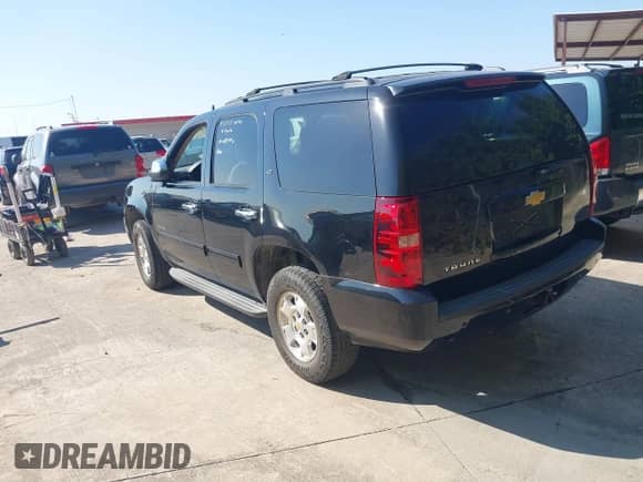 2013 Chevrolet Tahoe LT с VIN 1GNSCBE06DR294310, выставлен на аукционе IAAI как лот 43206896 с пробегом 183 993 миль миль и . История ставок и продаж доступна на DreamBid. Изображение 3.
