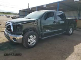 2013 Toyota Tundra z VIN 5TFDW5F12DX282717, wystawiony jako Copart lot #81341615 z przebiegiem 149 485 mil mil oraz Szkoda całkowita • Salvage title. Historia ofert i sprzedaży dostępna na DreamBid. Obrazek 1.