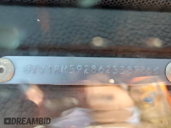 2006 Volvo S60 2.5L Turbo с VIN YV1RH592862538986, выставлен на аукционе Copart как лот 68420035 с пробегом 152 182 миль миль и Списание • Salvage title. История ставок и продаж доступна на DreamBid. Изображение 12.