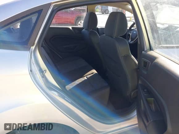 2012 Ford Fiesta SE с VIN 3FADP4BJ7CM207714, выставлен на аукционе IAAI как лот 43542892 с пробегом 119 567 миль миль и . История ставок и продаж доступна на DreamBid. Изображение 8.