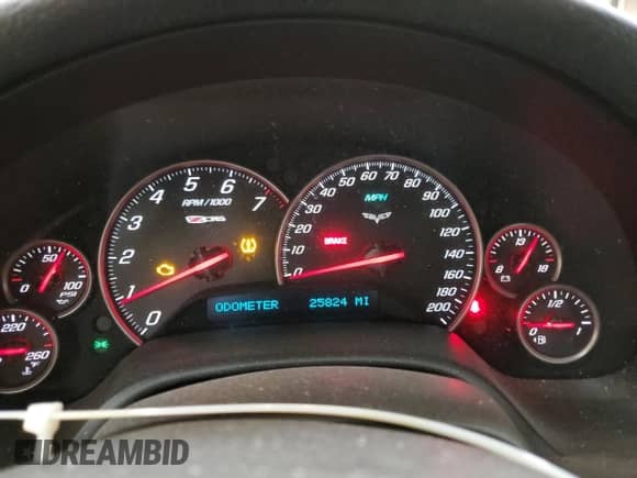 2007 Chevrolet Corvette Z06 с VIN 1G1YY26E275127106, выставлен на аукционе Copart как лот 42540335 с пробегом 25 824 миль миль и Списание • Salvage title. История ставок и продаж доступна на DreamBid. Изображение 9.
