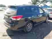 2015 Nissan Pathfinder S with VIN 5N1AR2MM2FC682711, listed as a IAAI auction lot 43208886 with 115,371 mi miles and . Bid and sale history available at DreamBid. Image 4.