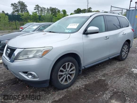 2014 Nissan Pathfinder SL с VIN 5N1AR2MM8EC676197, выставлен на аукционе IAAI как лот 42269076 с пробегом 196 827 миль миль и . История ставок и продаж доступна на DreamBid. Изображение 2.