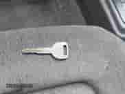 1991 Honda Accord LX z VIN JHMCB7653MC090847, wystawiony jako IAAI lot #41561641 z przebiegiem 163 258 mil mil oraz . Historia ofert i sprzedaży dostępna na DreamBid. Obrazek 11.