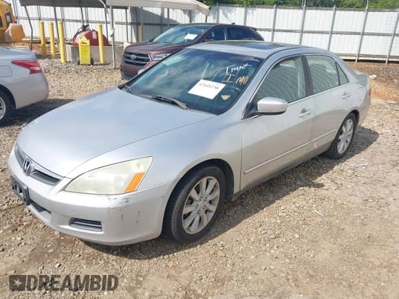 2006 Honda Accord LX with VIN 1HGCM66366A039749, listed as a IAAI auction lot 42441238 with 306,786 mi miles and . Bid and sale history available at DreamBid. Image 2.