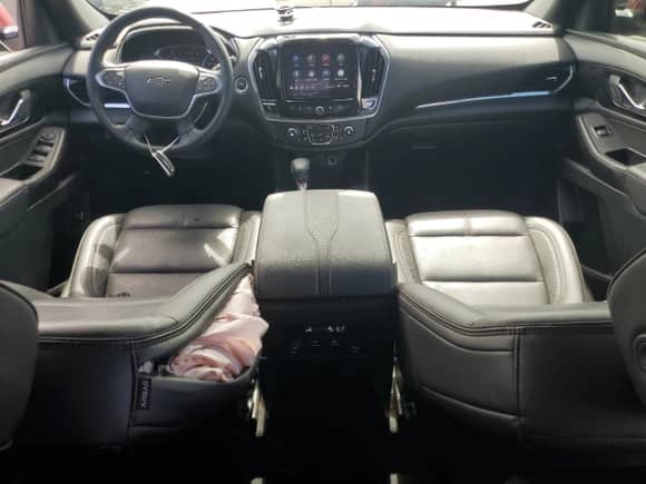 2023 Chevrolet Traverse RS с VIN 1GNEVJKWXPJ312210, выставлен на аукционе Copart как лот 63440775 с пробегом 28 660 миль миль и На запчасти • Non repairable. История ставок и продаж доступна на DreamBid. Изображение 8.