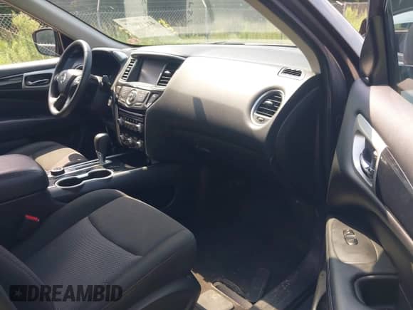 2020 Nissan Pathfinder SV с VIN 5N1DR2BM7LC613525, выставлен на аукционе IAAI как лот 42619017 с пробегом 68 793 миль миль и . История ставок и продаж доступна на DreamBid. Изображение 5.