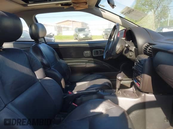 1996 Saturn 2dr Coupe with VIN 1G8ZH1275TZ263109, listed as a IAAI auction lot 42084877 with 131,134 mi miles and . Bid and sale history available at DreamBid. Image 5.