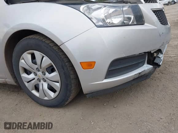 2014 Chevrolet Cruze LS с VIN 1G1PA5SH4E7421495, выставлен на аукционе IAAI как лот 43182759 с пробегом 178 222 миль миль и . История ставок и продаж доступна на DreamBid. Изображение 6.