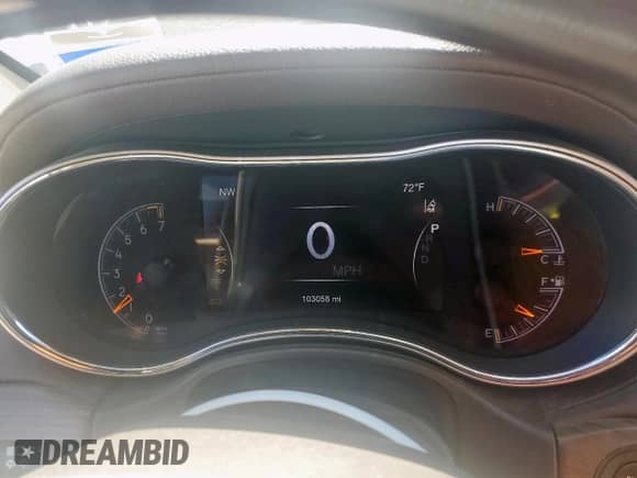 2017 Jeep Grand Cherokee Overland with VIN 1C4RJECG3HC600435, listed as a Copart auction lot 81723335 with 103,058 mi miles and Clean title. Bid and sale history available at DreamBid. Image 9.
