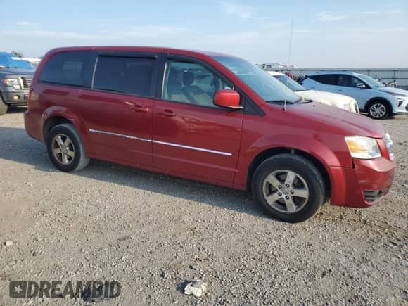 2008 Dodge Grand Caravan SXT z VIN 2D8HN54P48R831108, wystawiony jako Copart lot #82034335 z przebiegiem 168 052 mil mil oraz Szkoda całkowita • Salvage title. Historia ofert i sprzedaży dostępna na DreamBid. Obrazek 4.