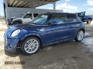 2014 MINI Hardtop S with VIN WMWXM7C52ET986993, listed as a Copart auction lot 61662055 with 99,544 mi miles and Clean title. Bid and sale history available at DreamBid. Image 1.