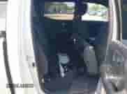 2017 Toyota Tacoma SR5 с VIN 3TMCZ5AN8HM092879, выставлен на аукционе IAAI как лот 43062130 с пробегом 88 083 миль миль и . История ставок и продаж доступна на DreamBid. Изображение 8.