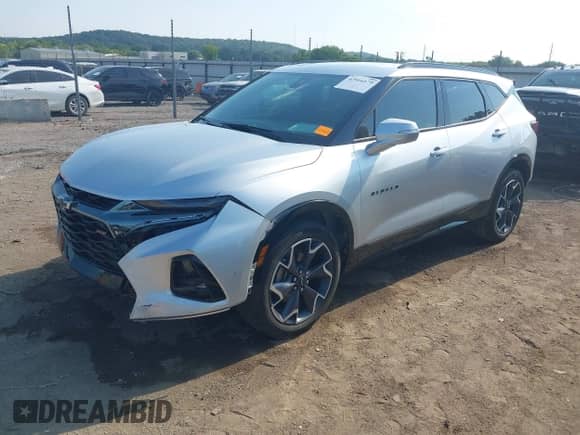 2019 Chevrolet Blazer RS z VIN 3GNKBERS8KS688871, wystawiony jako IAAI lot #42916179 z przebiegiem 46 558 mil mil oraz . Historia ofert i sprzedaży dostępna na DreamBid. Obrazek 2.