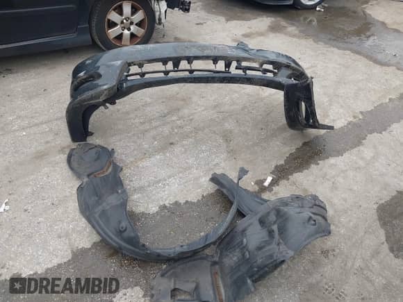 2005 Toyota Corolla CE с VIN 2T1BR32E25C475607, выставлен на аукционе IAAI как лот 43343872 с пробегом 141 939 миль миль и . История ставок и продаж доступна на DreamBid. Изображение 12.