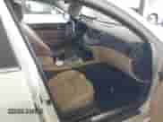 2010 Hyundai Genesis z VIN KMHGC4DEXAU090217, wystawiony jako IAAI lot #42740340 z przebiegiem 279 336 mil mil oraz . Historia ofert i sprzedaży dostępna na DreamBid. Obrazek 5.