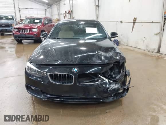 2019 BMW 4 Series 430i with VIN WBA4W3C57KAF91966, listed as a IAAI auction lot 42589984 with 103,001 mi miles and . Bid and sale history available at DreamBid. Image 11.