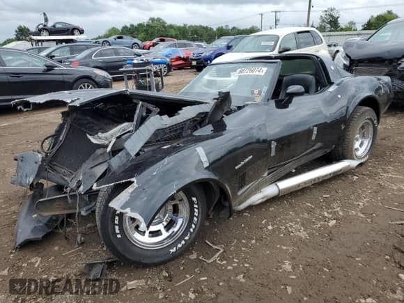 1982 Chevrolet Corvette с VIN 1G1AY8785C5104992, выставлен на аукционе Copart как лот 66726074 с пробегом 3 048 миль миль и Списание • Salvage title. История ставок и продаж доступна на DreamBid. Изображение 1.