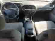 2004 Toyota Tundra SR5 z VIN 5TBBT441X4S454987, wystawiony jako Copart lot #64768445 z przebiegiem 225 281 mil mil oraz Czysty tytuł • Clean title. Historia ofert i sprzedaży dostępna na DreamBid. Obrazek 8.