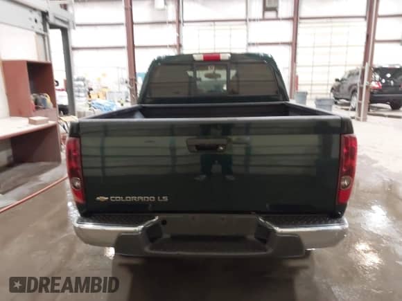 2005 Chevrolet Colorado 1SE LS Z71 z VIN 1GCDS136058108094, wystawiony jako IAAI lot #42332587 z przebiegiem 145 242 mil mil oraz . Historia ofert i sprzedaży dostępna na DreamBid. Obrazek 17.
