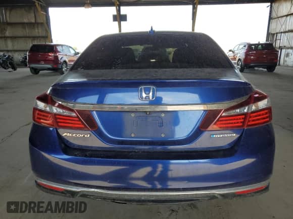2017 Honda Accord с VIN JHMCR6F30HC001245, выставлен на аукционе Copart как лот 67361685 с пробегом 175 127 миль миль и Списание • Salvage title. История ставок и продаж доступна на DreamBid. Изображение 6.
