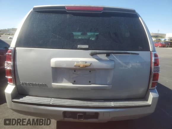 2007 Chevrolet Suburban LS с VIN 1GNFC16007J321532, выставлен на аукционе Copart как лот 61282355 с пробегом 237 313 миль миль и Чистый • Clean title. История ставок и продаж доступна на DreamBid. Изображение 6.