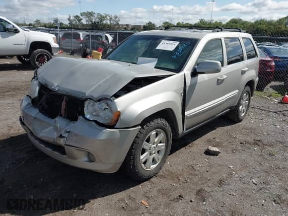 2008 Jeep Grand Cherokee Limited с VIN 1J8HR58MX8C240138, выставлен на аукционе IAAI как лот 43385851 с пробегом 144 974 миль миль и . История ставок и продаж доступна на DreamBid. Изображение 2.