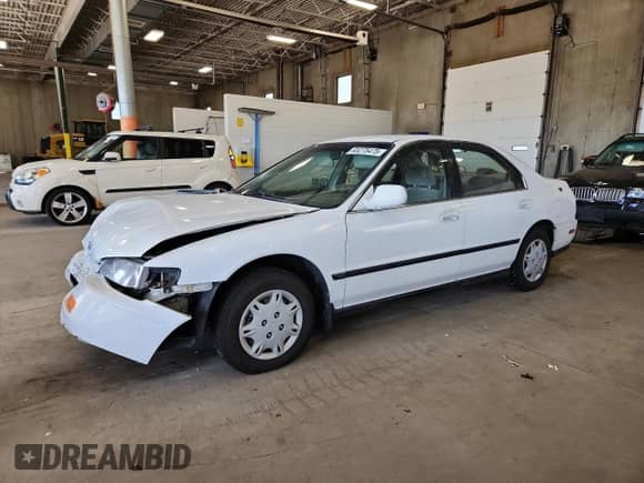1995 Honda Accord LX z VIN 1HGCD563XSA021839, wystawiony jako Copart lot #65275475 z przebiegiem 152 067 mil mil oraz Szkoda całkowita • Salvage title. Historia ofert i sprzedaży dostępna na DreamBid. Obrazek 1.