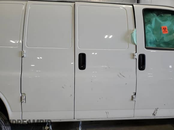 2023 Chevrolet Express Cargo с VIN 1GCWGAFP4P1242231, выставлен на аукционе Copart как лот 53797625 с пробегом Не указан миль и Списание • Salvage title. История ставок и продаж доступна на DreamBid. Изображение 10.