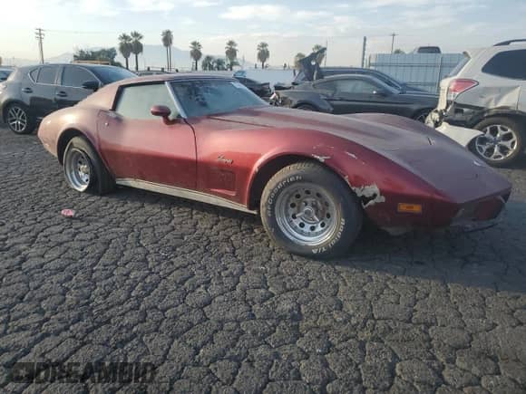 1976 Chevrolet Corvette с VIN 1Z37L6S404675, выставлен на аукционе Copart как лот 74493014 с пробегом 42 499 миль миль и Списание • Salvage title. История ставок и продаж доступна на DreamBid. Изображение 4.