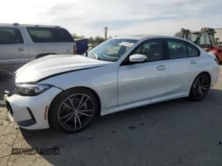 2023 BMW 3 Series 330i z VIN 3MW69FF06P8C80692, wystawiony jako Copart lot #81079345 z przebiegiem 30 203 mil mil oraz Szkoda całkowita • Salvage title. Historia ofert i sprzedaży dostępna na DreamBid. Obrazek 1.