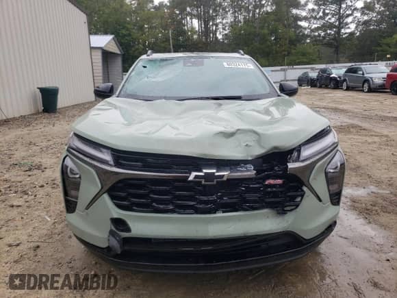 2024 Chevrolet Trax 2RS with VIN KL77LJE27RC246350, listed as a Copart auction lot 80324175 with 15,122 mi miles and Salvage title. Bid and sale history available at DreamBid. Image 5.