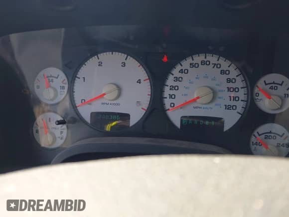 2005 Dodge 2500 SLT z VIN 3D7KS28C25G844501, wystawiony jako IAAI lot #42176860 z przebiegiem 238 386 mil mil oraz . Historia ofert i sprzedaży dostępna na DreamBid. Obrazek 7.